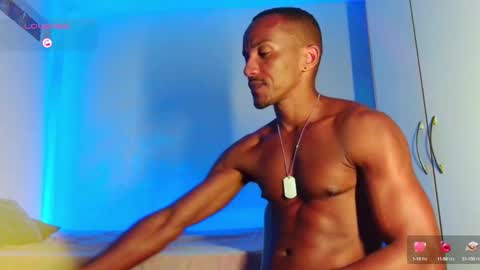 Snapshot of mikejaybr chatting on October 5, 2025, 11:13 pm Mike Jay online show from October 5, 2025, 11:13 pm