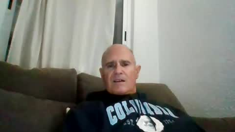 Snapshot of mikereef chatting on February 7, 2025, 10:30 pm mikereef online show from February 7, 2025, 10:30 pm