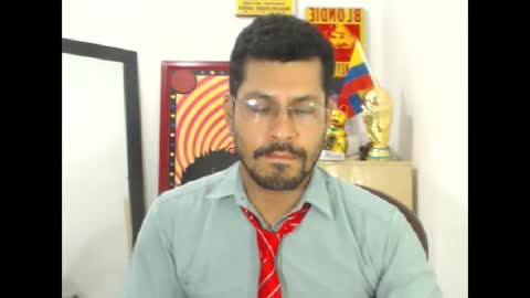 Snapshot of mikeriverx chatting on July 27, 2026, 5:47 am mikeriverx online show from July 27, 2026, 5:47 am