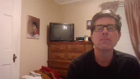 Snapshot of mikewulds chatting on February 15, 2025, 8:22 am Mike online show from February 15, 2025, 8:22 am