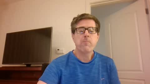 Snapshot of mikewulds chatting on March 10, 2025, 12:40 am Mike online show from March 10, 2025, 12:40 am