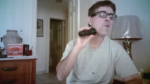Snapshot of mikewulds chatting on July 19, 2026, 1:26 pm Mike online show from July 19, 2026, 1:26 pm