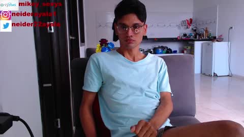 mikey online show from December 25, 2024, 8:17 pm