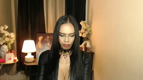 Mistress MikeyAlawi online show from January 17, 2025, 7:08 am