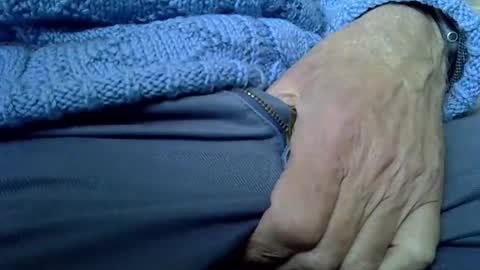 mikeybed online show from November 25, 2025, 1:00 pm