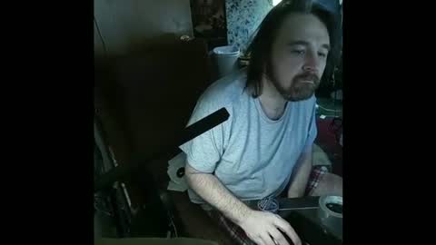 Snapshot of mikeylikesit38 chatting on December 5, 2024, 2:33 pm Mikey online show from December 5, 2024, 2:33 pm