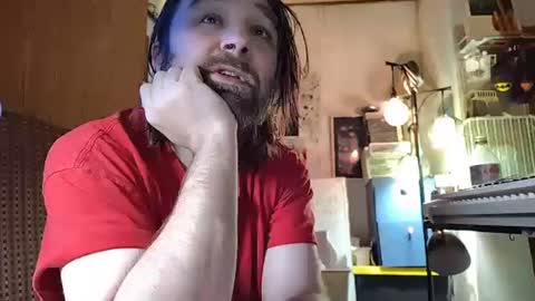 Snapshot of mikeylikesit38 chatting on January 3, 2025, 12:43 am Mikey online show from January 3, 2025, 12:43 am