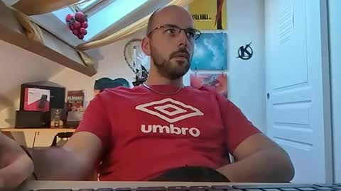 Snapshot of mikmik91 chatting on December 19, 2024, 3:41 pm mikmik91 online show from December 19, 2024, 3:41 pm