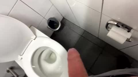 Maik17 online show from February 13, 2026, 8:43 am