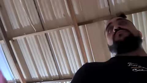 miky17cm online show from March 10, 2026, 3:11 am