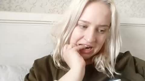 Mila 420 online show from May 8, 2026, 10:31 am