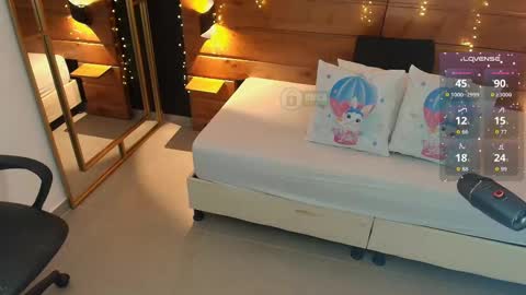 Milena  online show from September 18, 2025, 10:39 am