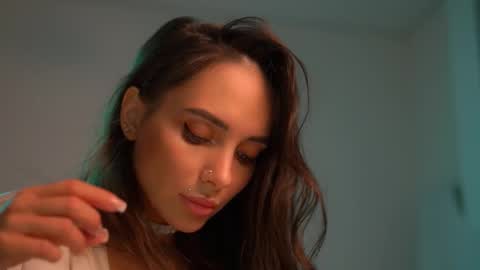 mila may  online show from September 14, 2025, 5:12 pm