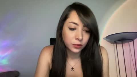 Snapshot of mila_paramo chatting on December 5, 2024, 7:38 pm Camila online show from December 5, 2024, 7:38 pm