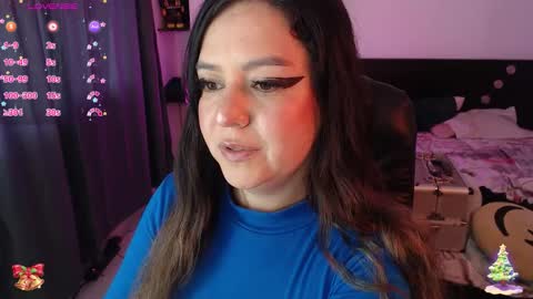 mila_phoenix online show from December 17, 2025, 7:42 pm