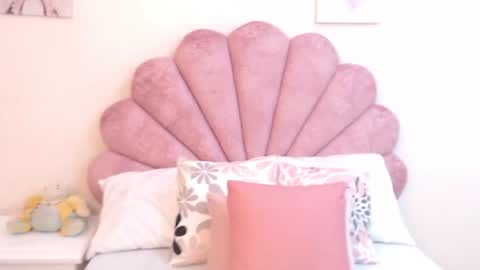 Snapshot of milaaadams chatting on July 2, 2026, 11:16 am mila online show from July 2, 2026, 11:16 am