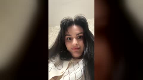 Mila online show from March 8, 2026, 6:55 pm