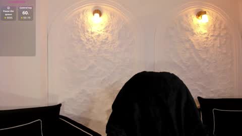 Mila online show from October 21, 2025, 2:12 am