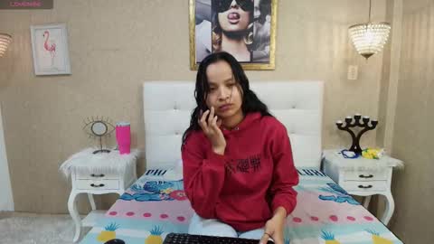 miladiosa online show from January 14, 2026, 11:38 am