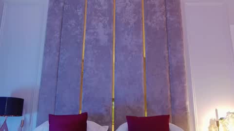 Snapshot of miladystarlight chatting on March 1, 2025, 10:10 pm online show from March 1, 2025, 10:10 pm