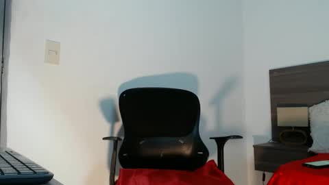 mila online show from February 22, 2026, 10:47 am