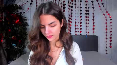 Snapshot of milana_crystal_ chatting on February 6, 2026, 8:18 am Milana online show from February 6, 2026, 8:18 am