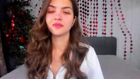 Snapshot of milana_crystal_ chatting on February 20, 2026, 8:16 am Milana online show from February 20, 2026, 8:16 am