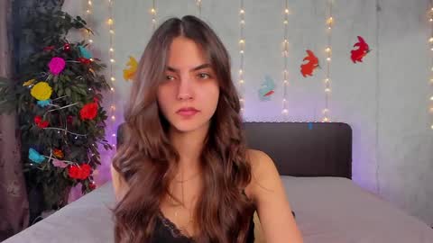 Milana online show from April 8, 2026, 7:19 am