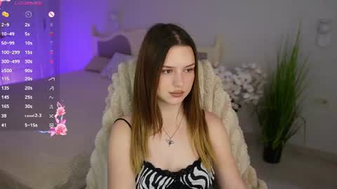 milanamoons online show from August 3, 2026, 10:43 am