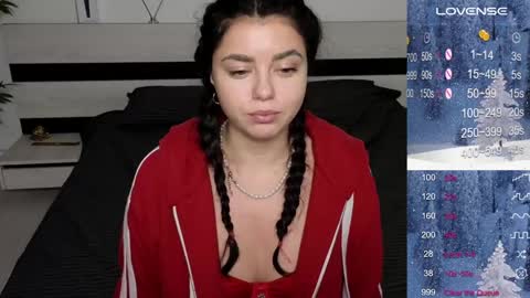 Mila online show from December 13, 2024, 4:49 pm