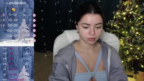 Mila online show from December 30, 2024, 1:58 pm