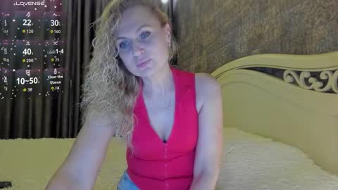 Snapshot of milanna_x chatting on October 16, 2025, 4:52 pm milanna_x online show from October 16, 2025, 4:52 pm