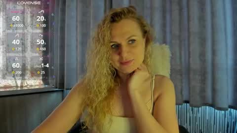 milanna_x online show from May 28, 2026, 3:20 pm