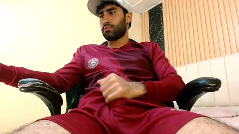 milanzaire online show from January 11, 2026, 7:19 pm