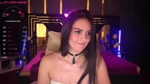 Snapshot of milashalovely chatting on December 2, 2024, 4:42 pm Milasha online show from December 2, 2024, 4:42 pm