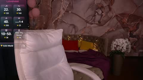 Snapshot of milashalovely chatting on February 6, 2025, 4:14 pm Milasha online show from February 6, 2025, 4:14 pm