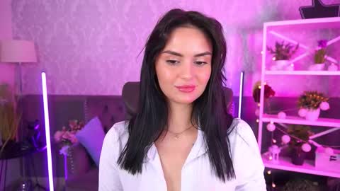 Snapshot of milashalovely chatting on September 12, 2025, 7:52 am Milasha online show from September 12, 2025, 7:52 am