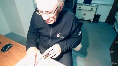 Snapshot of milehi1958 chatting on February 23, 2026, 3:42 pm Milehi1958 online show from February 23, 2026, 3:42 pm