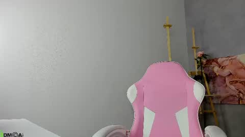 Snapshot of milena_milyan chatting on June 28, 2026, 1:22 am Milena online show from June 28, 2026, 1:22 am