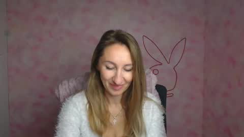 Milena online show from April 9, 2026, 6:30 am