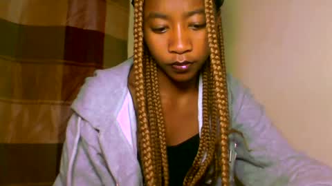 Snapshot of milennah chatting on July 12, 2026, 8:55 pm milennah online show from July 12, 2026, 8:55 pm