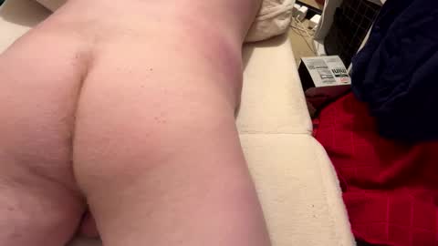 Snapshot of miles10101010 chatting on February 10, 2025, 9:58 pm miles slave master slut online show from February 10, 2025, 9:58 pm