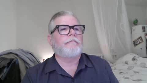 Miles Nash online show from September 24, 2025, 1:20 am