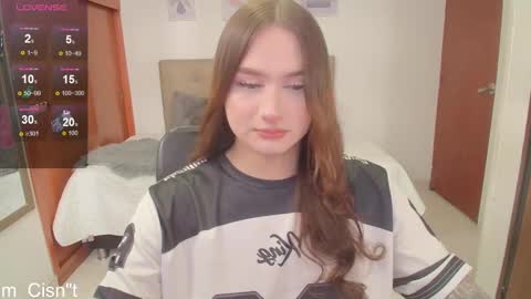 Miley online show from February 26, 2025, 2:14 pm