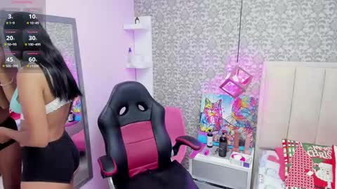 Snapshot of mileyjoas chatting on January 4, 2025, 7:23 pm MILEY online show from January 4, 2025, 7:23 pm