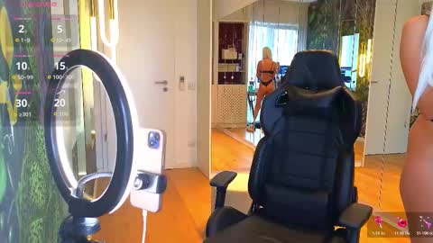 Snapshot of mileysin chatting on February 13, 2026, 1:07 pm Miley Sin online show from February 13, 2026, 1:07 pm