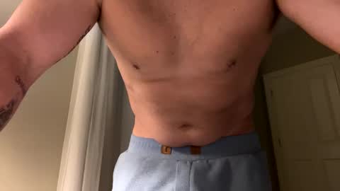 milf_hunter2222 online show from March 31, 2026, 12:05 pm