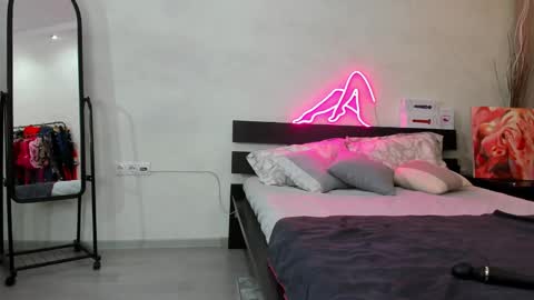 Thea NONUDE in public GMT2 Mon 3-9 AM Wed 3-9 AM Thur 3-9 AM Fri 3-9 AM Sun 3-9 AM. online show from February 10, 2025, 7:26 am