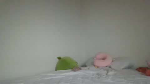 milfevha online show from March 5, 2026, 11:39 am