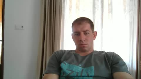 milfhunter195 online show from April 1, 2026, 8:37 am